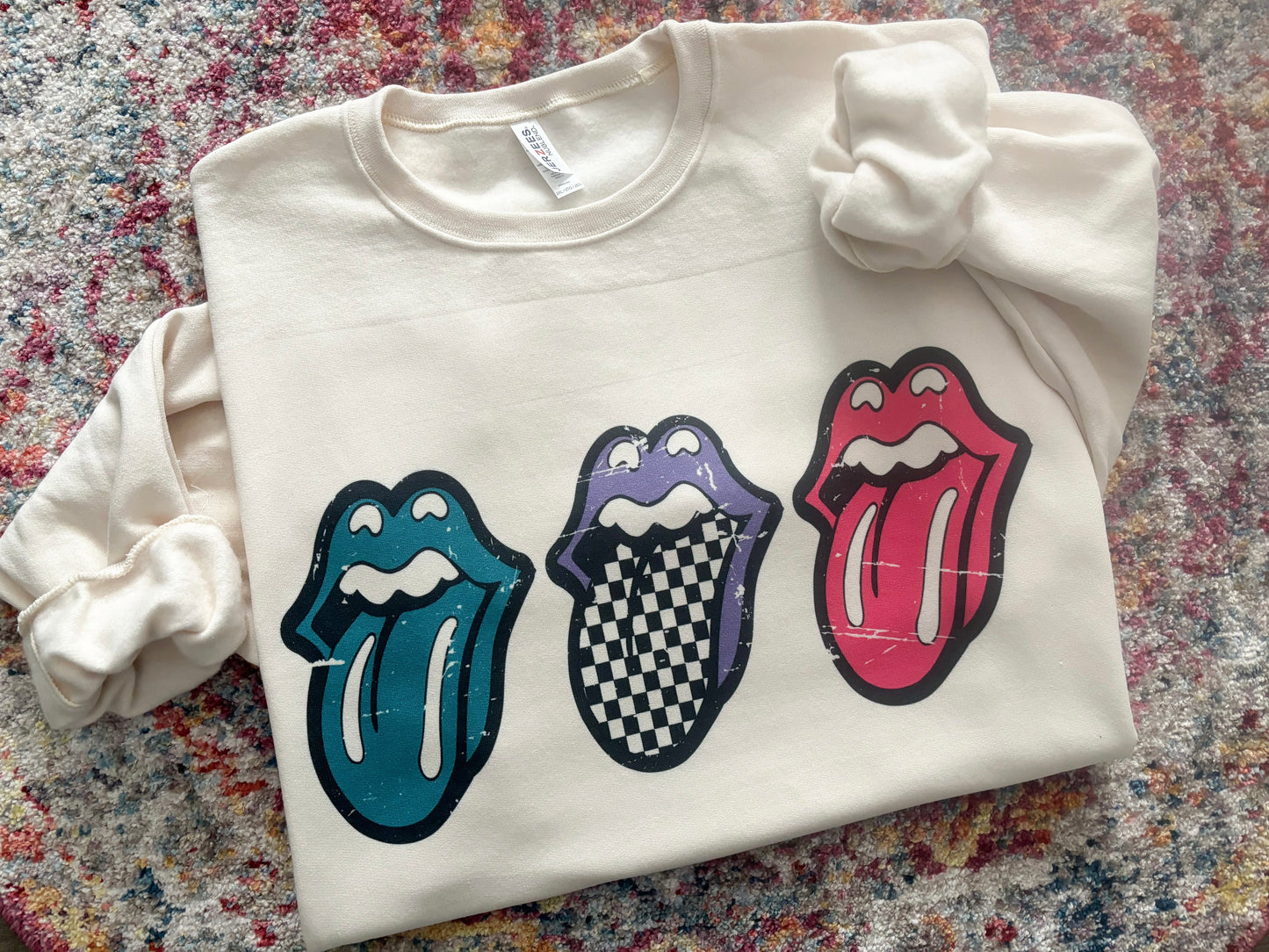 ROCK N ROLL TONGUE