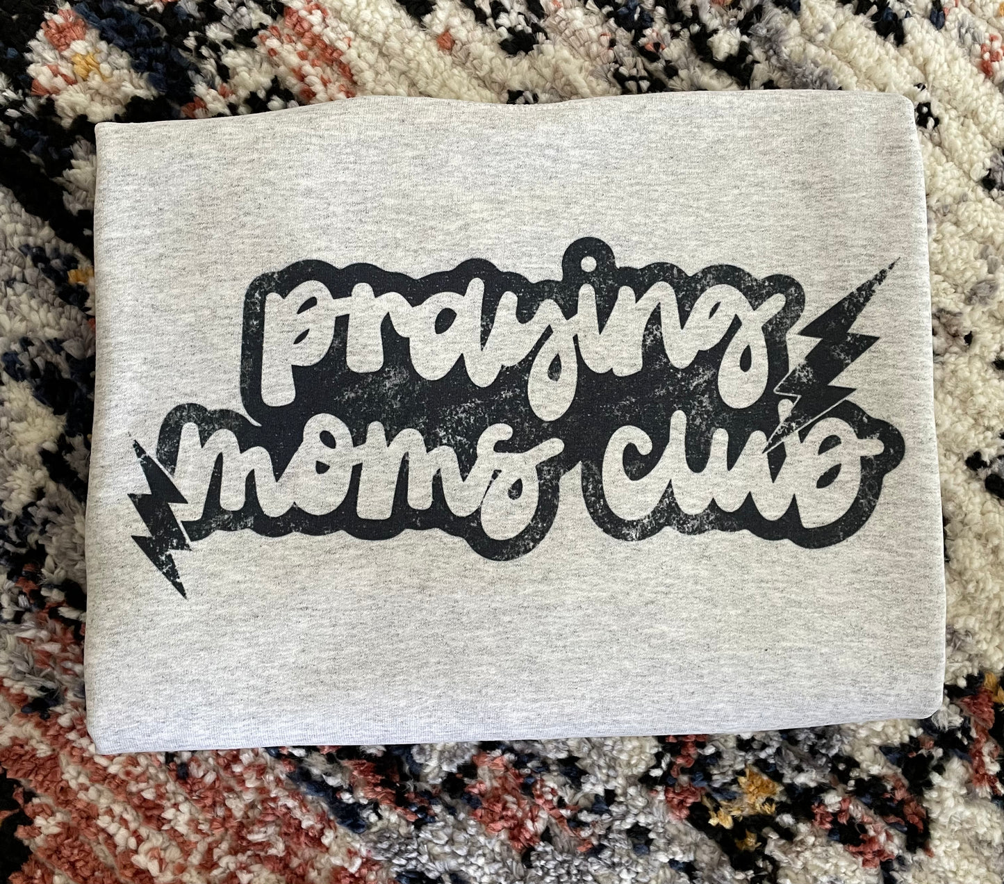 MOMS CLUBS⚡︎