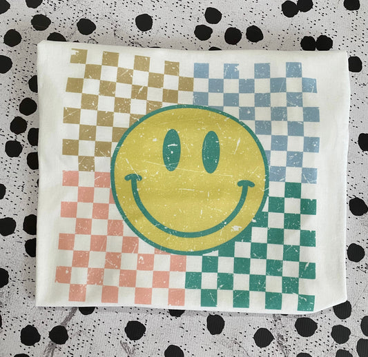 CHECKERED SMILEY